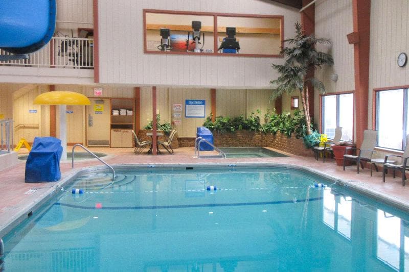 Quality Inn & Suites 5