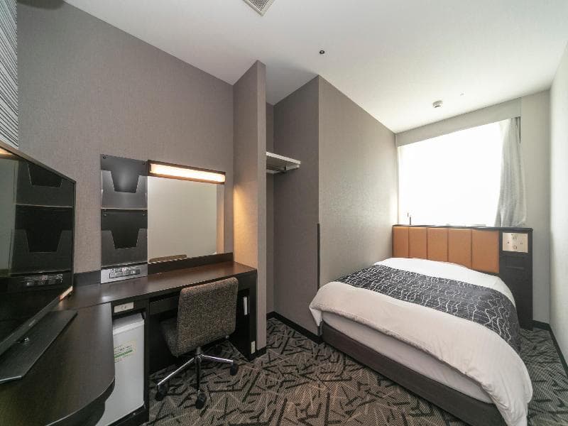 Apa Hotel Himejieki-Kita photo 1