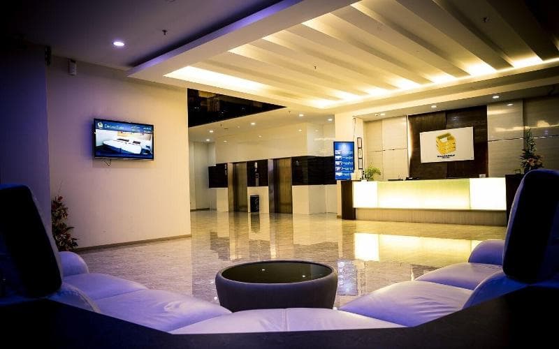 Golden Roof Hotel photo 1