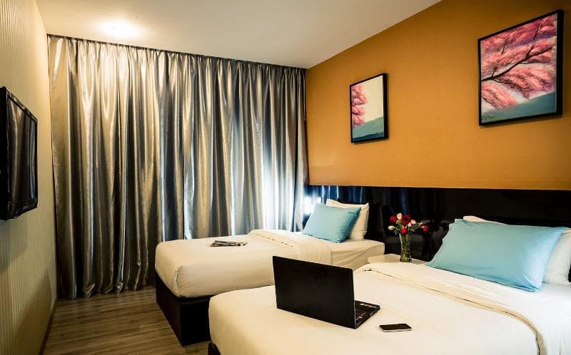 Golden Roof Hotel 4