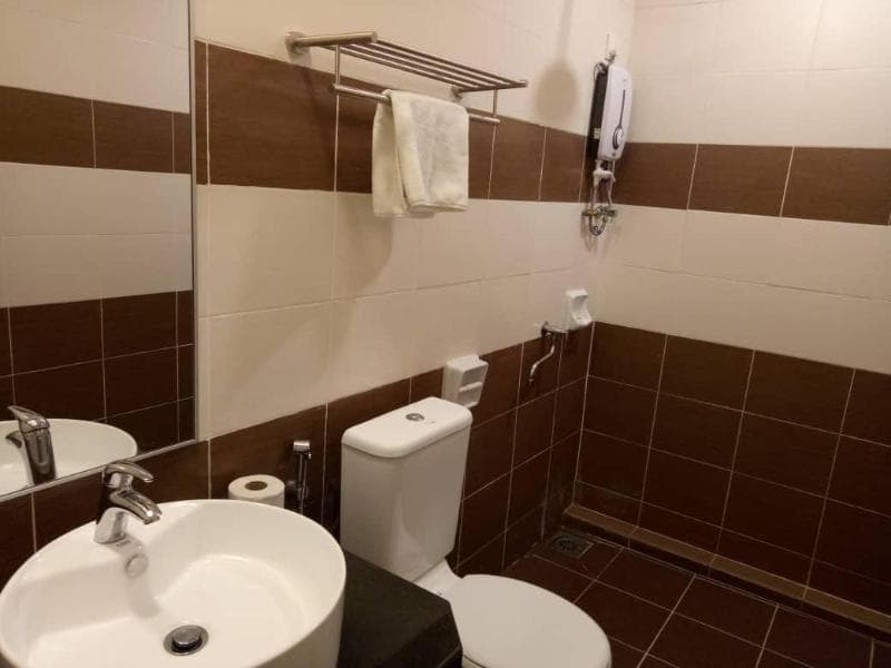 Adya Hotel Chenang 5