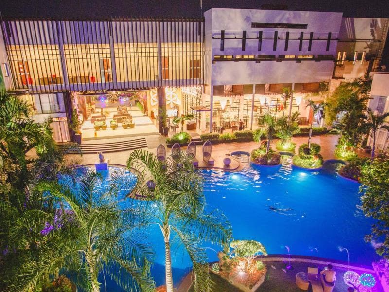 Aziza Paradise Hotel 4