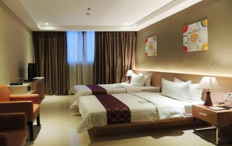 Dela Chambre Hotel main