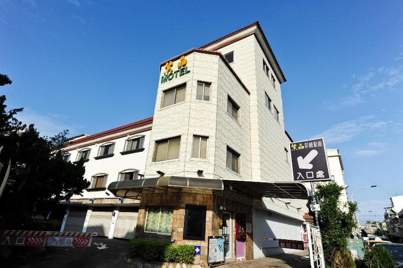 Zj Motel 5