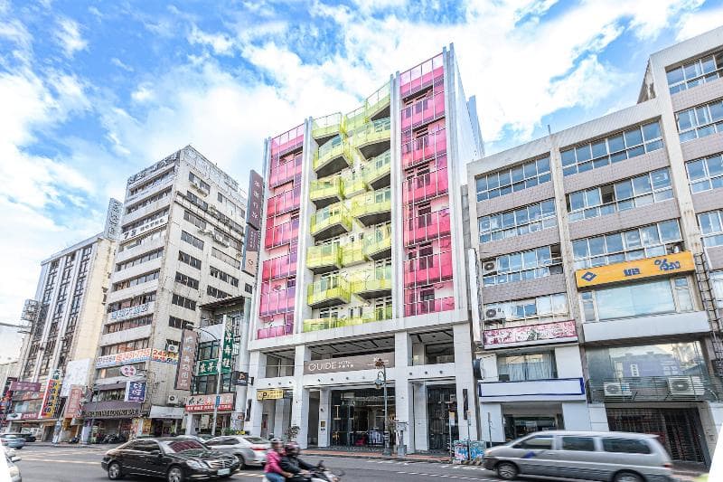 Guide Hotel Taichung Ziyou 5