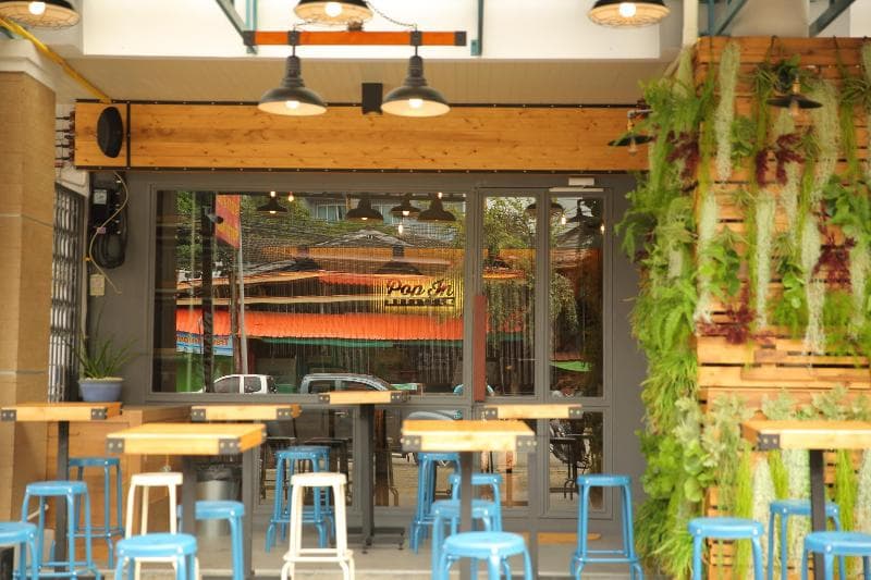 Pop-In Hostel main