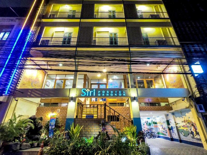 The Siri Poshtel Bangkok 5