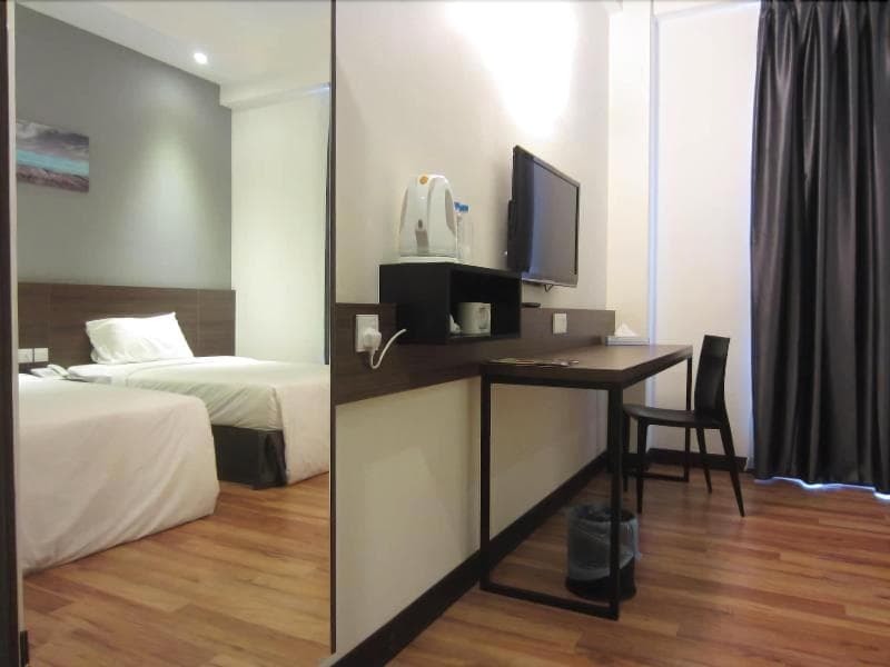 Fuller Hotel 5