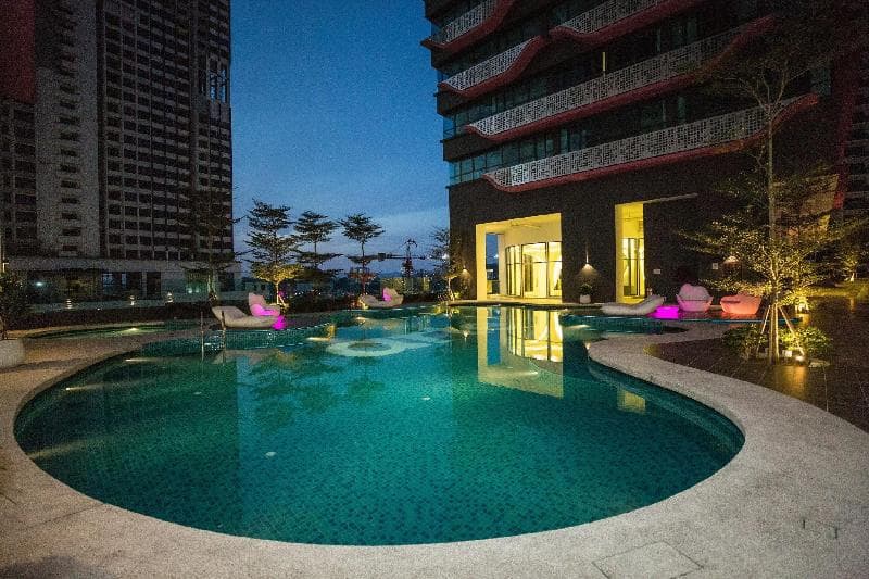 Arte Plus Klcc By Psm Luxury Suites photo 1