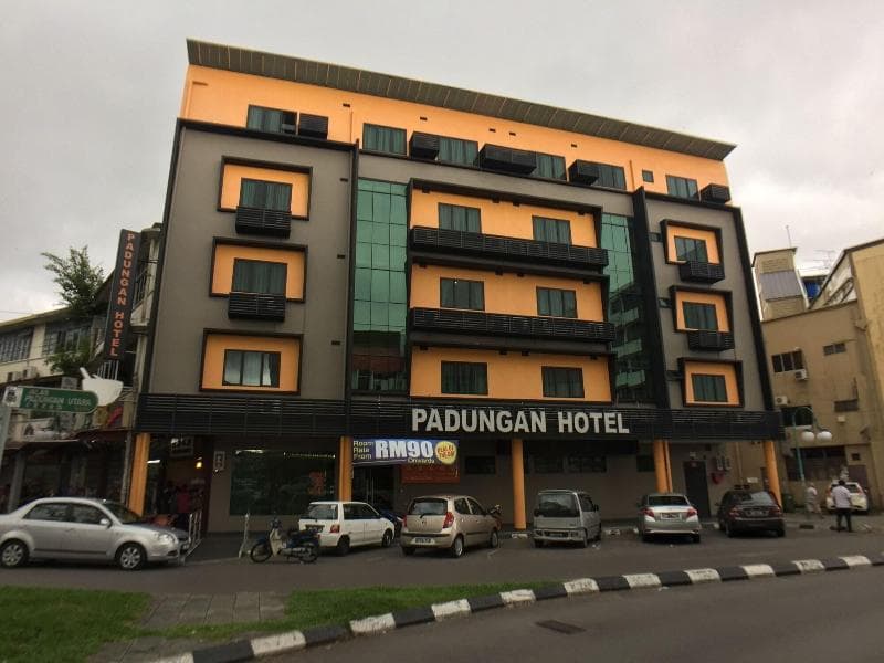 Padungan Hotel 3