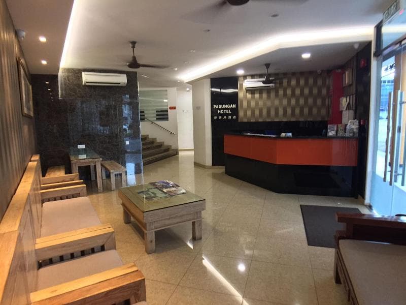 Padungan Hotel 5
