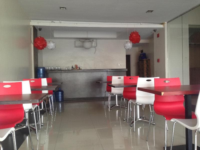 Cherry Midtown Hotel 3