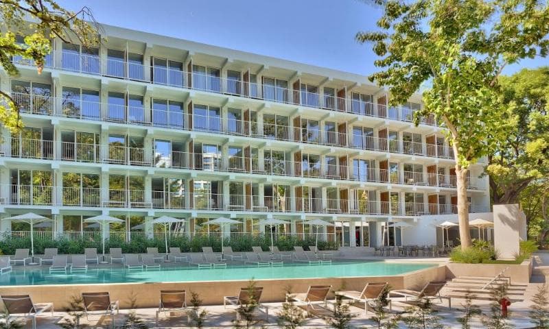 ibis Styles Golden Sands Roomer Hotel photo 1