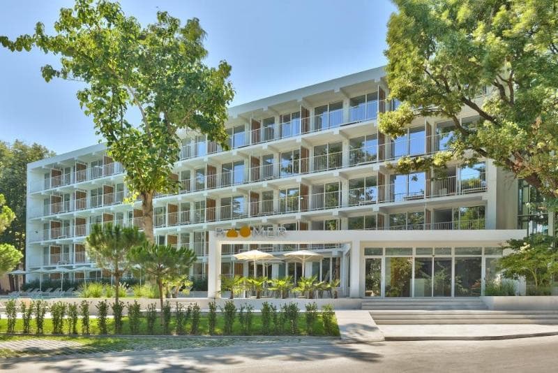 ibis Styles Golden Sands Roomer Hotel 3