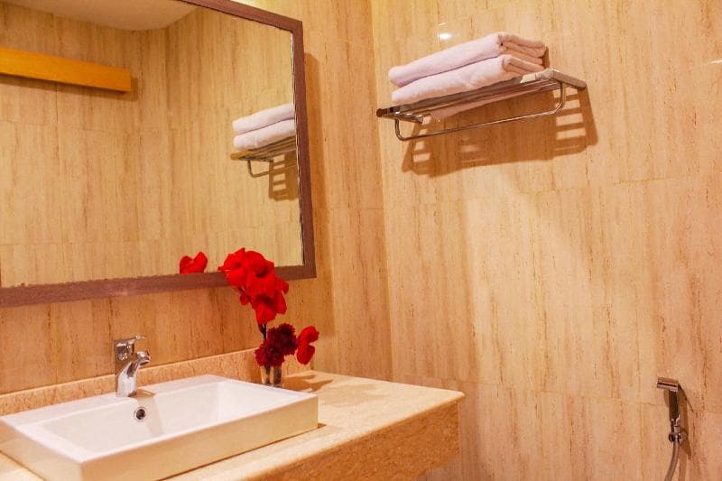 Suni Garden Lake Hotel And Resort 5