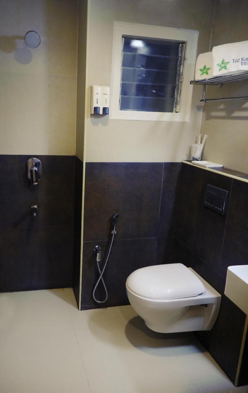 Tazkamar Inn main