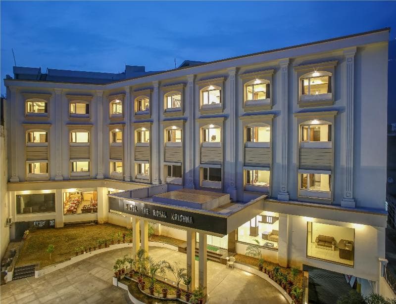 Hotel The Royal Krishna 4