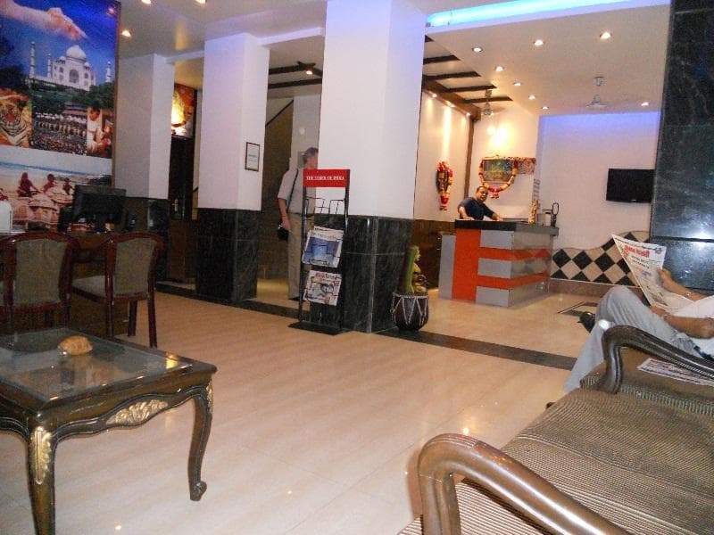 Amax Inn 4