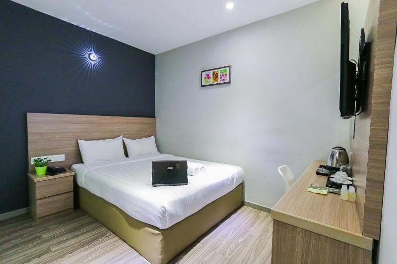 Hotel 99 - Ss2 4