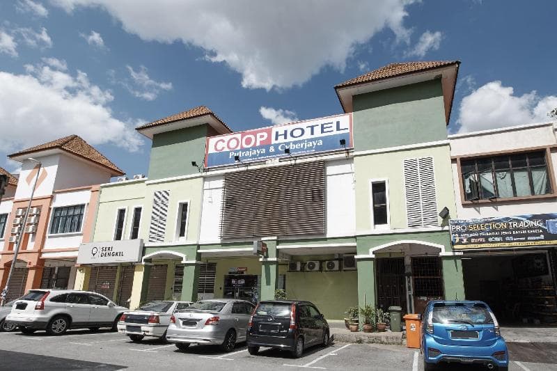 Coop Hotel Putrajaya Cyberjaya By Zuzu 3