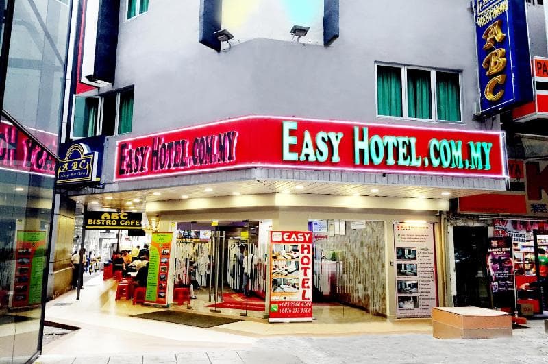 Easy Hotel 5