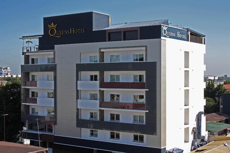 Queens Hotel Angeles City (Adults Only) 3