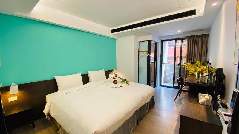 Greenight Hotel main