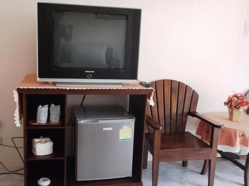 Panupong Hotel 4