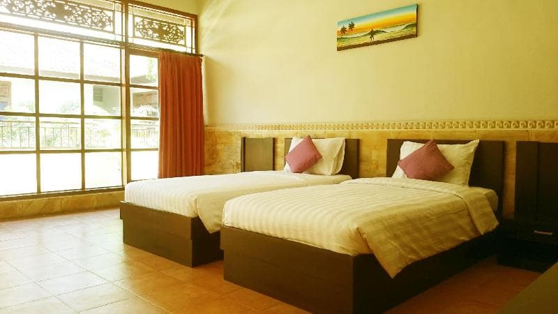 Hana Kuta Beach Hotel 5