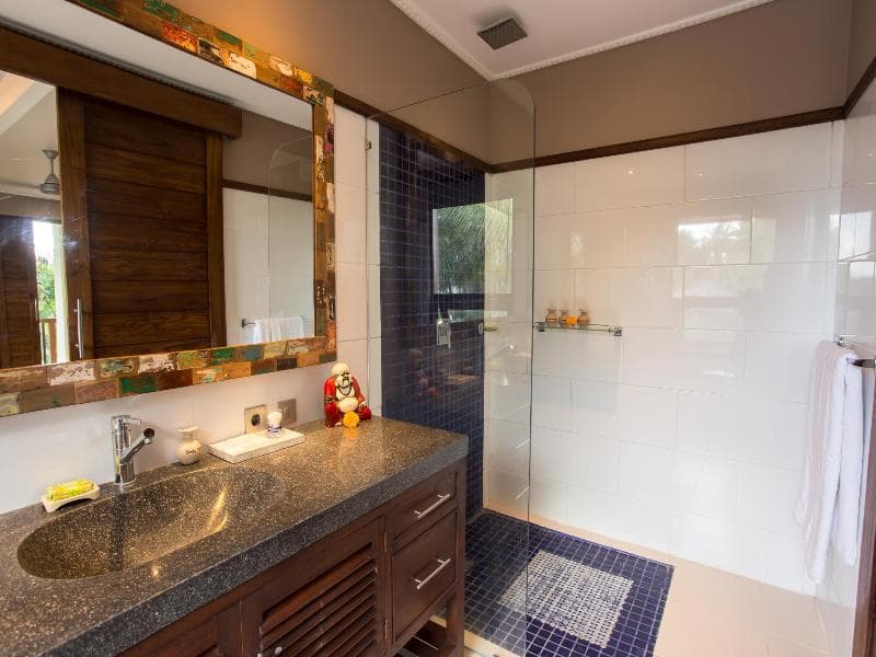 Solo Villas Resort & Retreat main