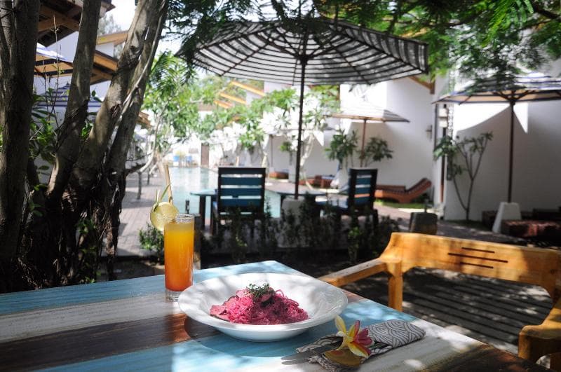 Jali Resort main