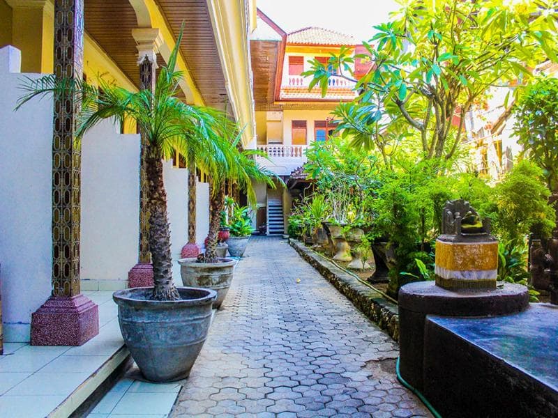 Bali Manik Beach Inn 2