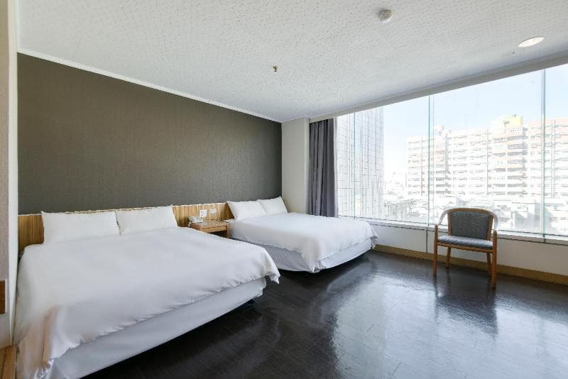 Back Home Hotel 3