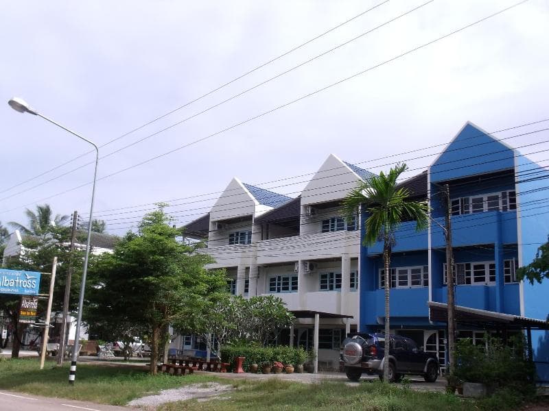 Albatross Guesthouse Thungwualaen Beach photo 1