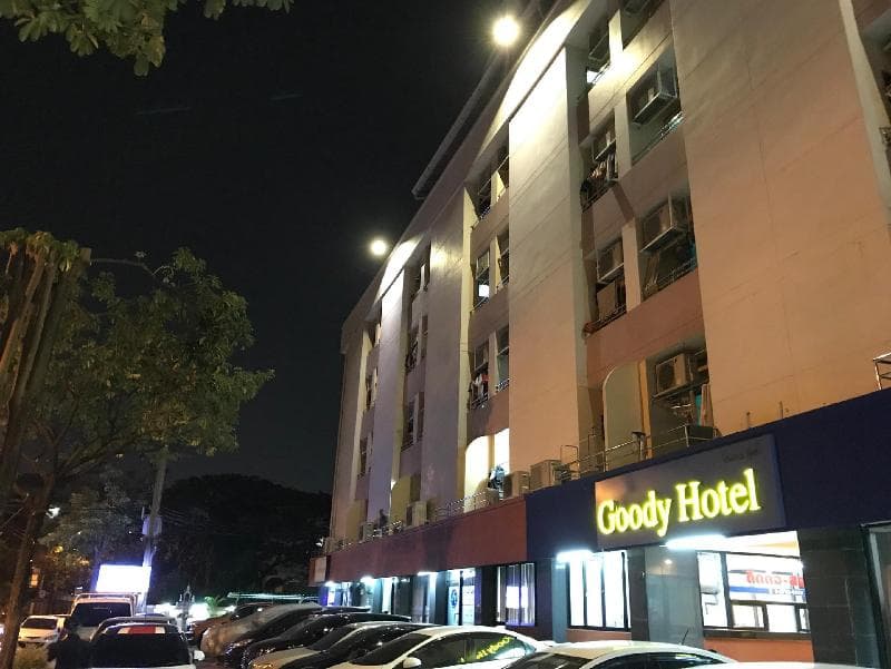 Goody Hotel 4