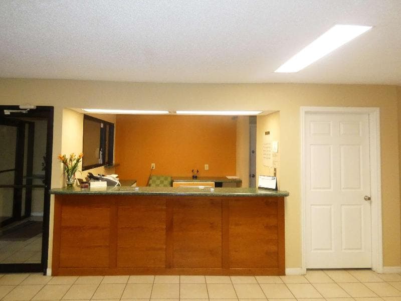 Americas Best Value Inn Montezuma 3