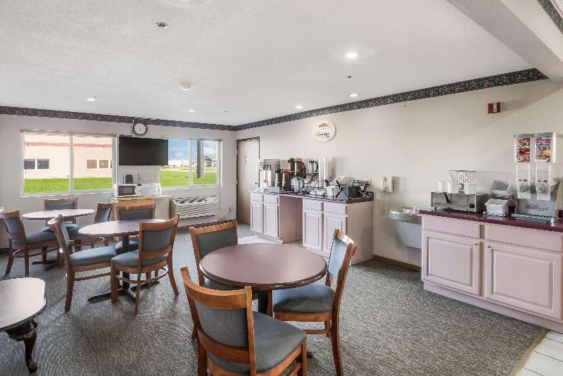 Americas Best Value Inn Wenona 2