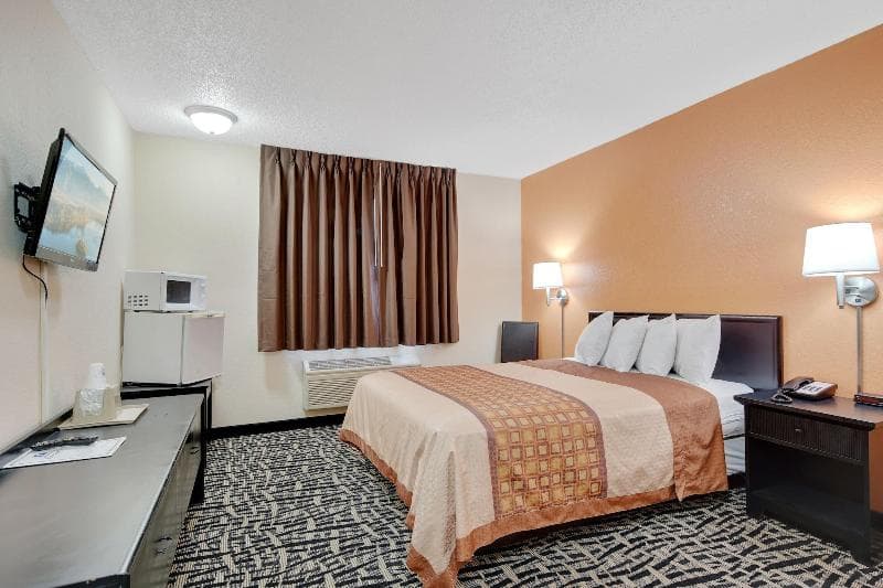 Americas Best Value Inn 3