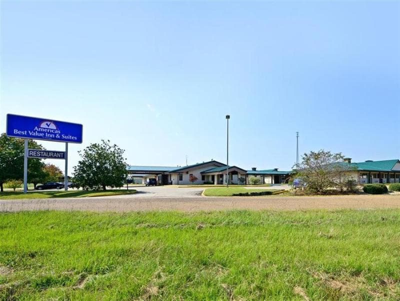 Americas Best Value Inn & Suites Aberdeen 2