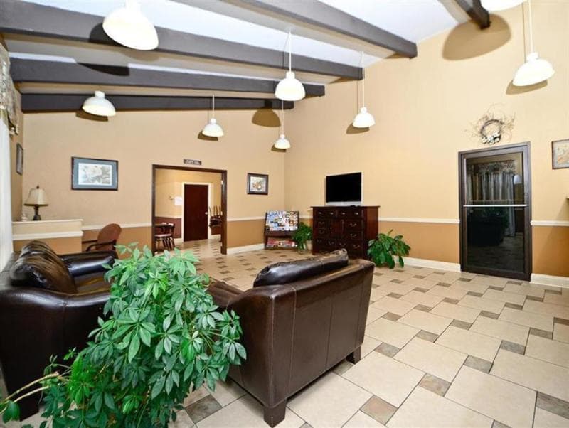 Americas Best Value Inn & Suites Aberdeen photo 1