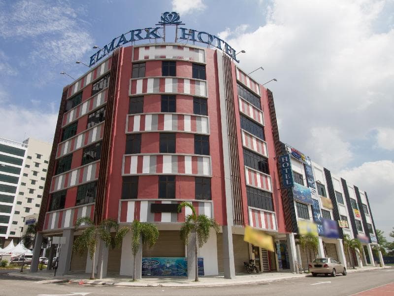 Hotel Zamburger Mak Ros 5