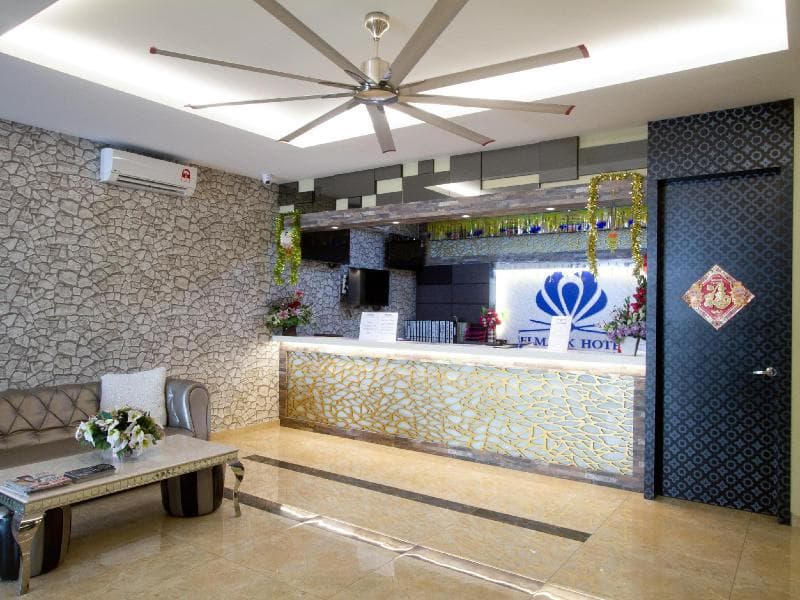 Hotel Zamburger Mak Ros photo 1