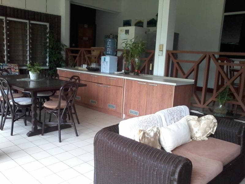 Seaside Travellers Inn 3