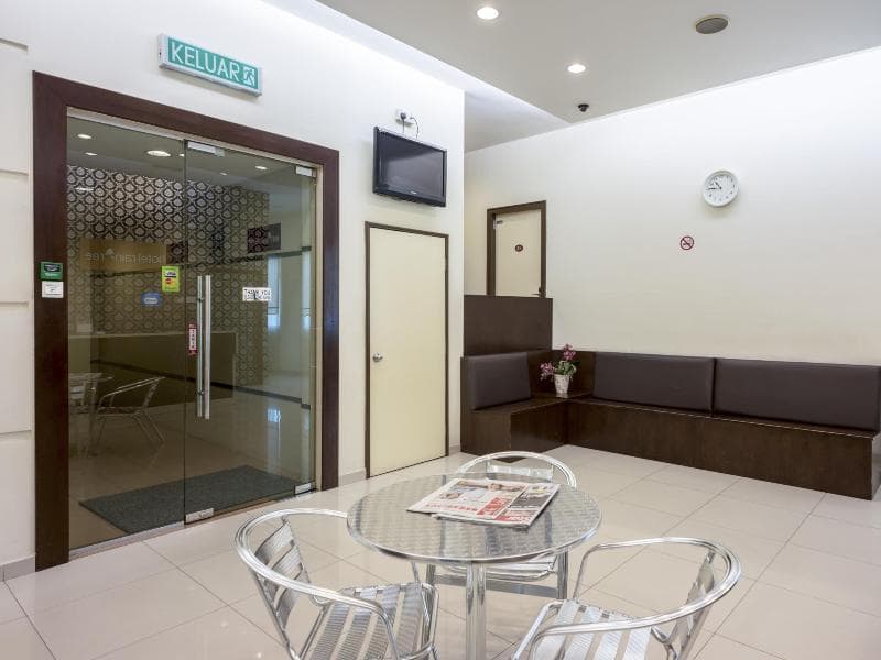Raintree Hotel 3