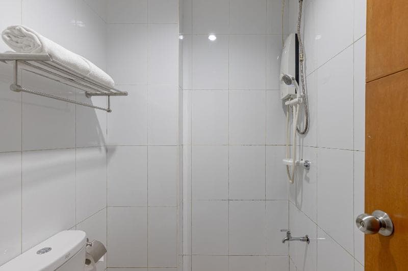 Baymont Suites & Residences main