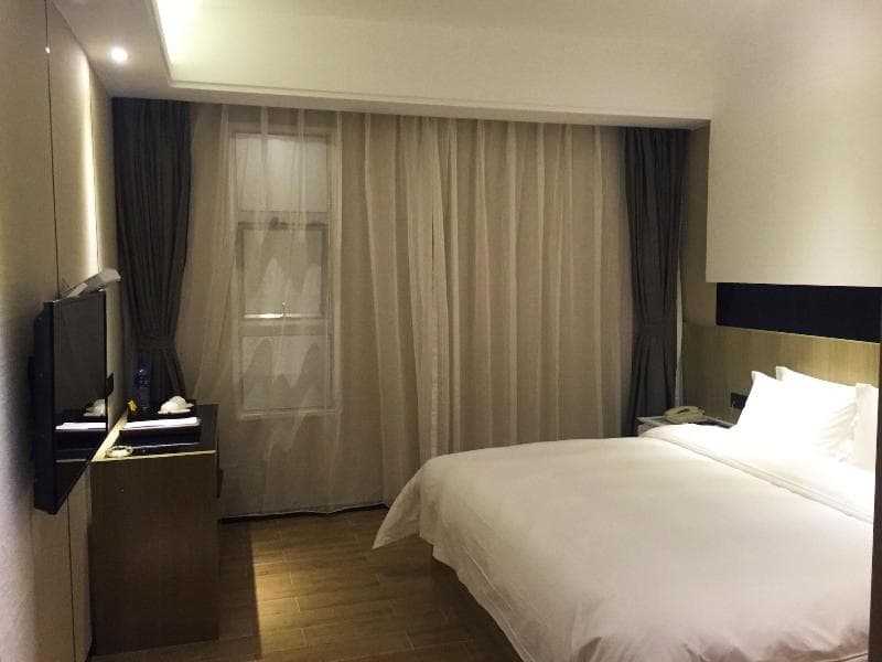 Paco Business Hotel Tiyuxilu Metrobranch 3