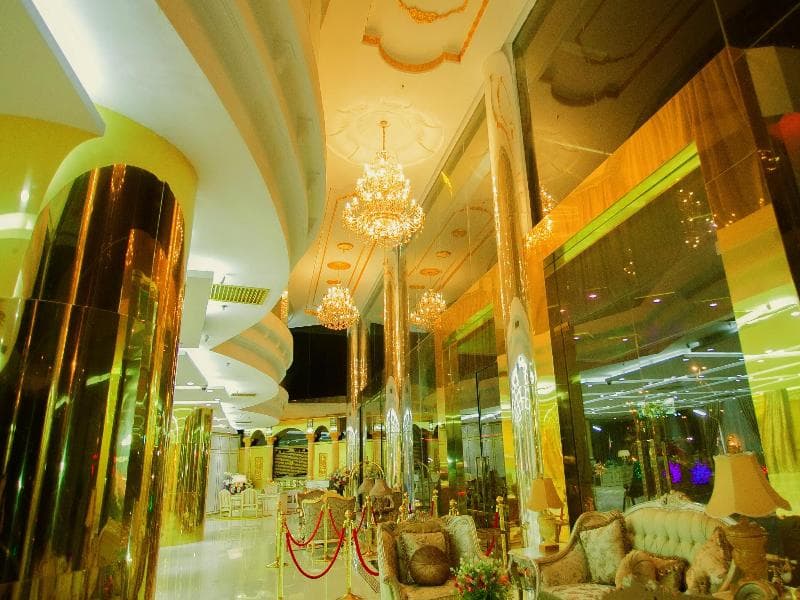 Lace Boutique Hotel 4