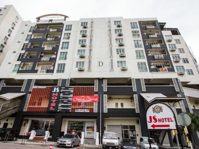 Js Hotel 2