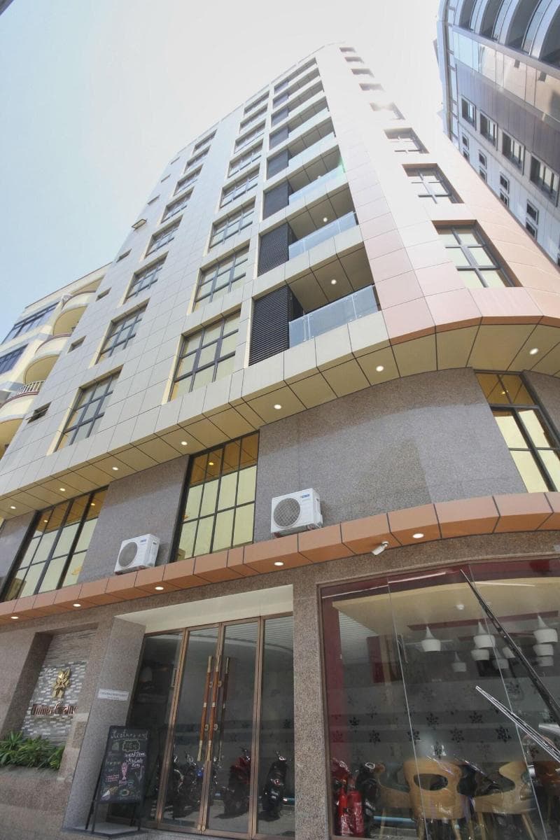Unima Grand 5