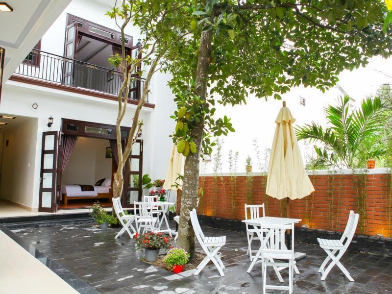 Blue Lake Homestay main
